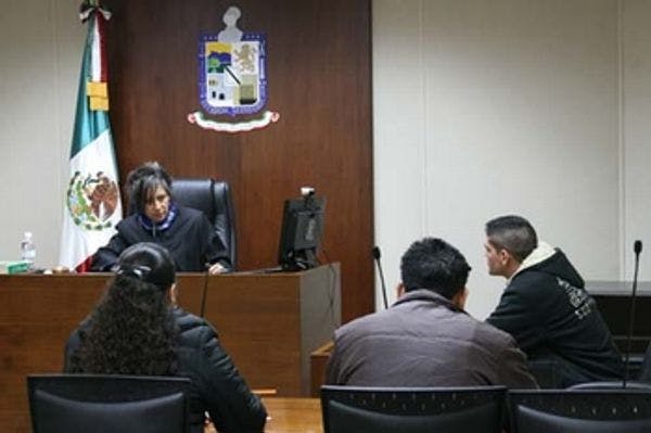 Los tribunales de drogas en México....otra vez