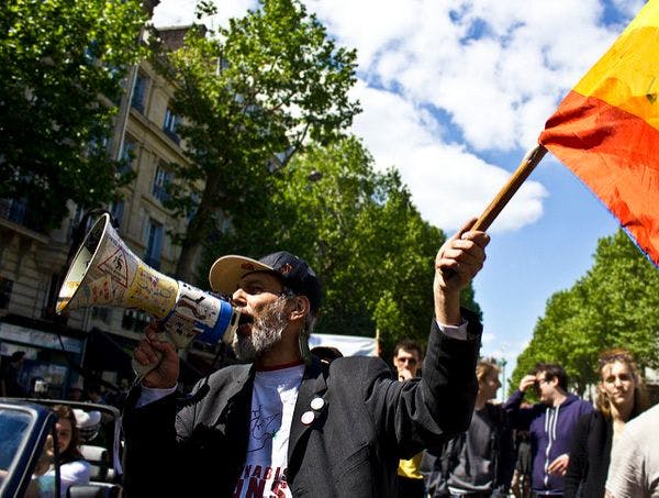 Paris bientôt ville test pour la légalisation du cannabis récréatif?