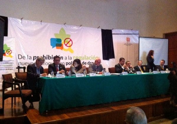 Expertos proponen la legalización de algunas drogas en Foro Tricameral en México