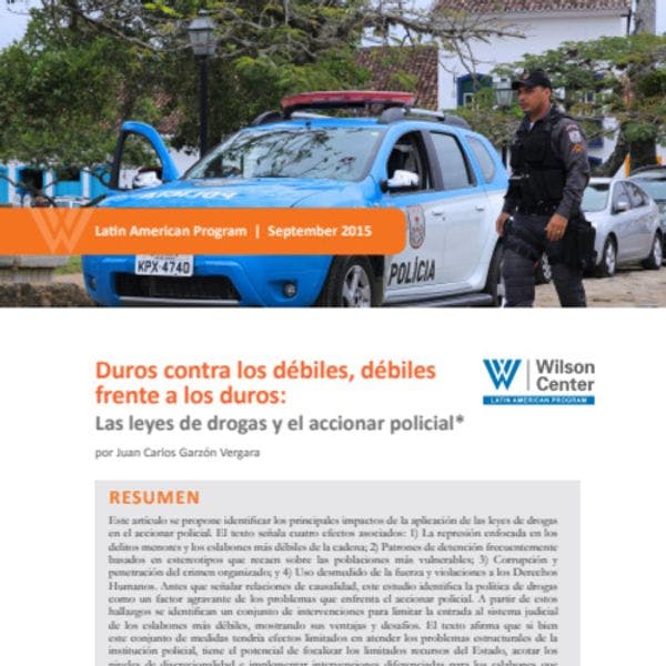 Duros contra los débiles, débiles frente a los duros - Las leyes de drogas y el accionar policial