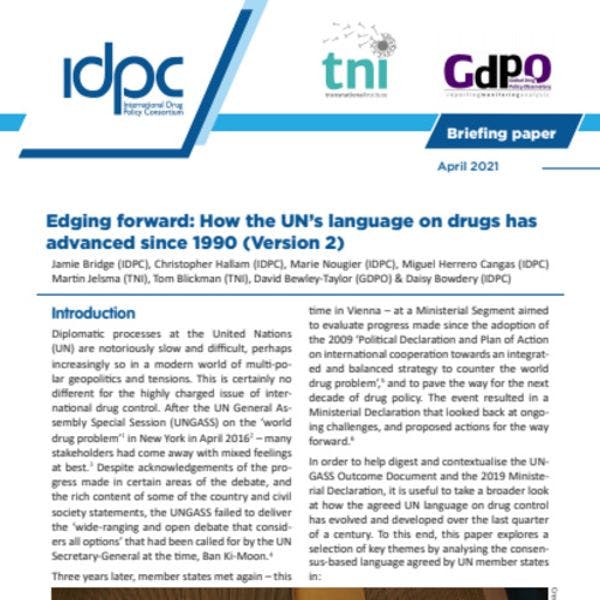 Avanzando lentamente: Cómo ha progresado la terminología sobre drogas empleada por la ONU desde 1990 (Versión 2)