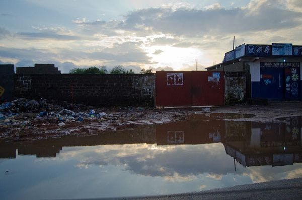 Raiding ghettos without counting the cost: a bellicose approach to drug problem in Liberia