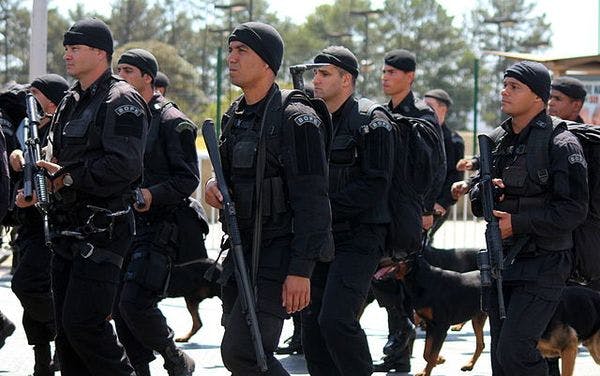 Rio de Janeiro registra récord de muertes a manos de la policía