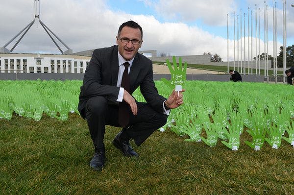 Les Verts proposent une légalisation complète du cannabis en Australie