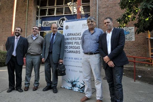 Gran participación de la sociedad civil en las primeras jornadas universitarias sobre políticas de drogas y cannabis 